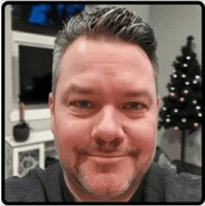 Happy NeuroVera customer sharing experience with enhanced cognitive performance